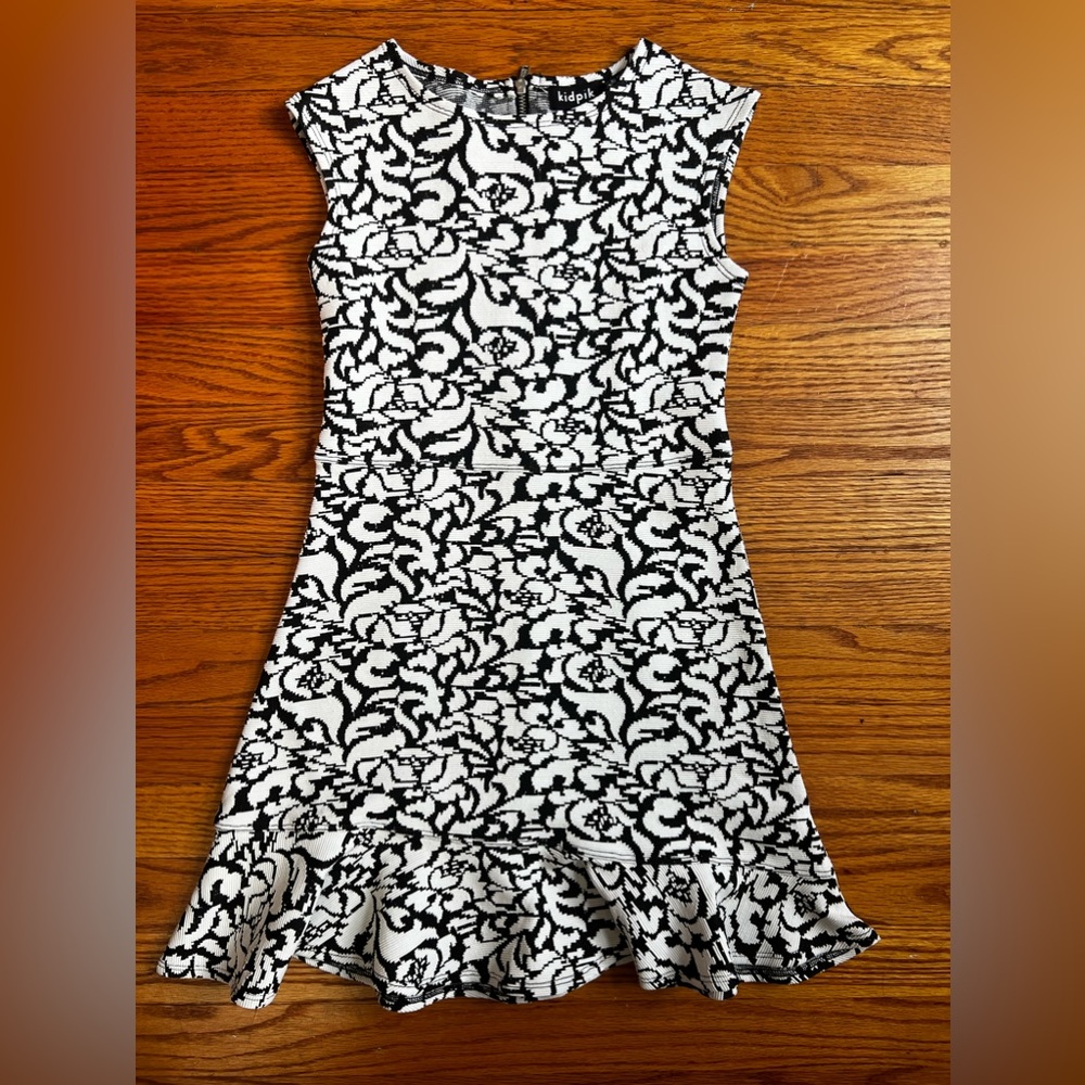 Black and white floral girls dress.